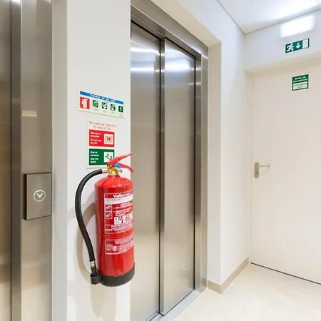 Apartamento Studio With Garage - Liberdade 40 - Wi-fi & A/c Lisboa